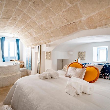 Apulia Charming Suites - Casa Lonfo Suite Sole Monopoli Dış mekan fotoğraf