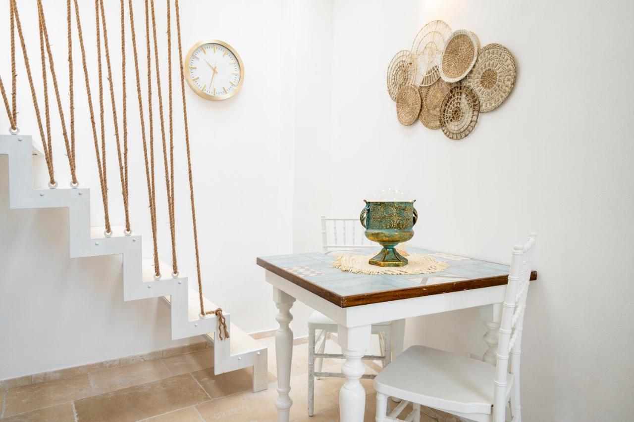 Apulia Charming Suites - Casa Lonfo Suite Sole Monopoli Dış mekan fotoğraf