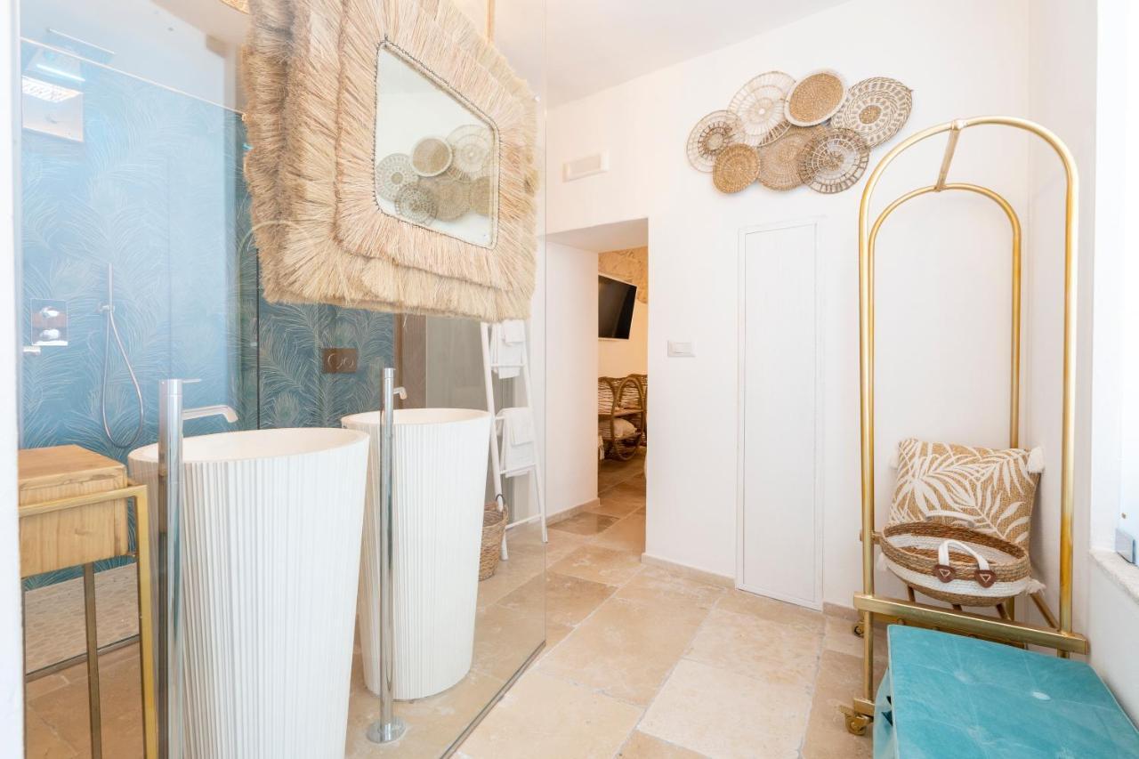 Apulia Charming Suites - Casa Lonfo Suite Sole Monopoli Dış mekan fotoğraf
